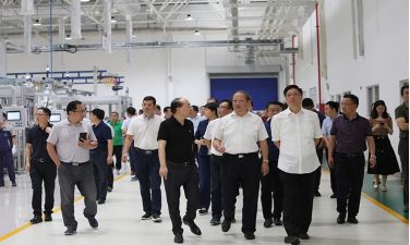 扬州市人民政府副市长方桂林一行来访调研